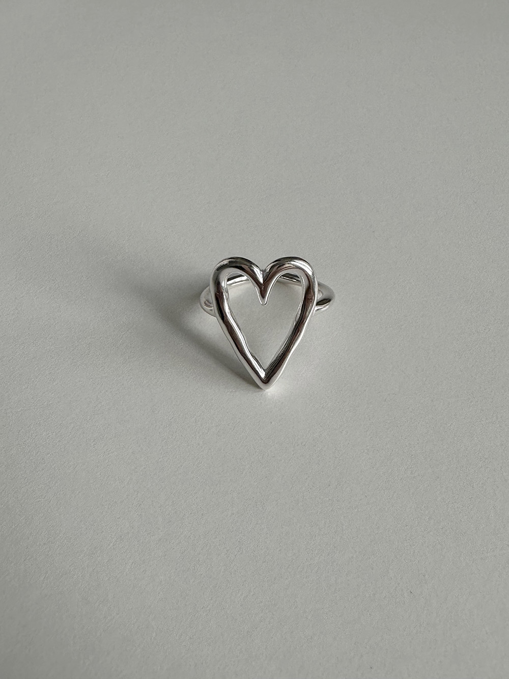 [92.5silver] Atypical heart ring